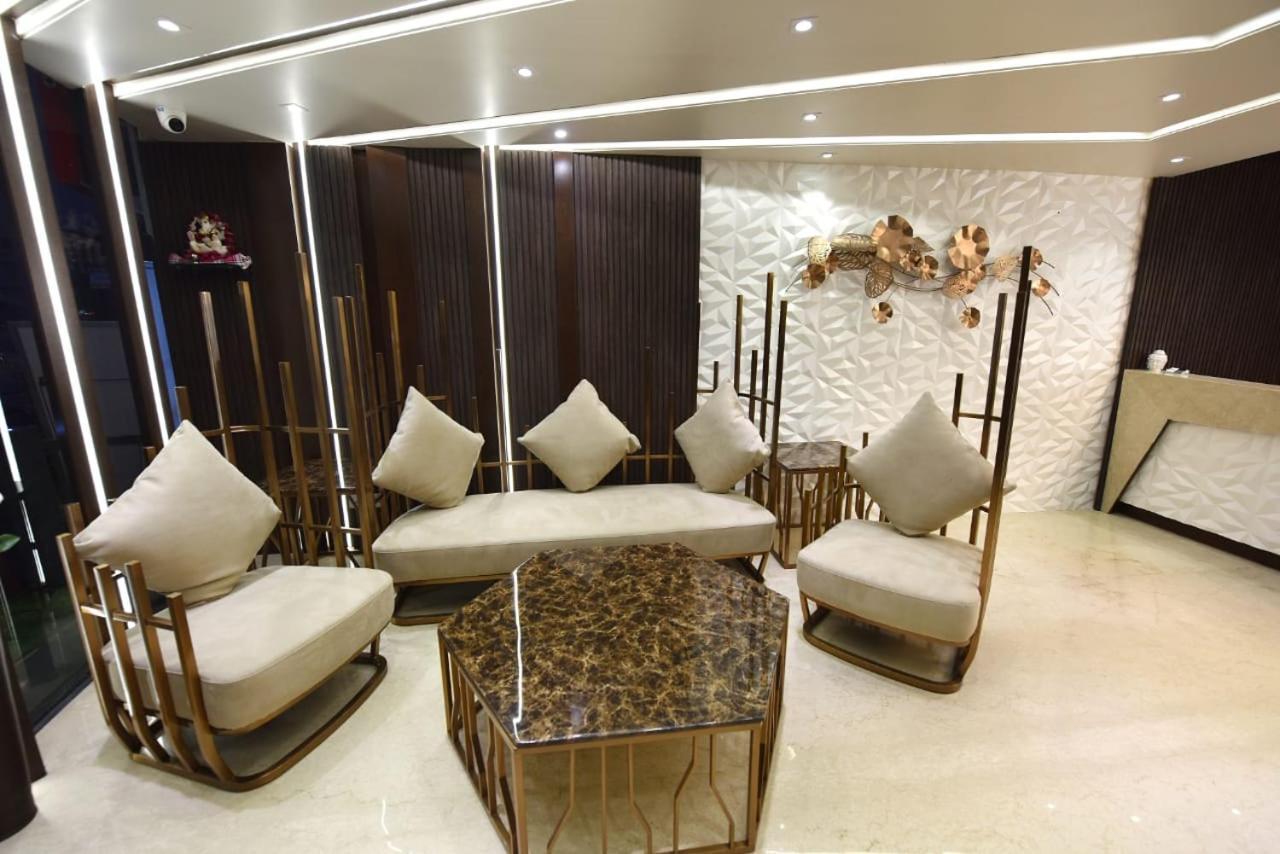 Jw Cruise Hotel Ajmer Exterior foto