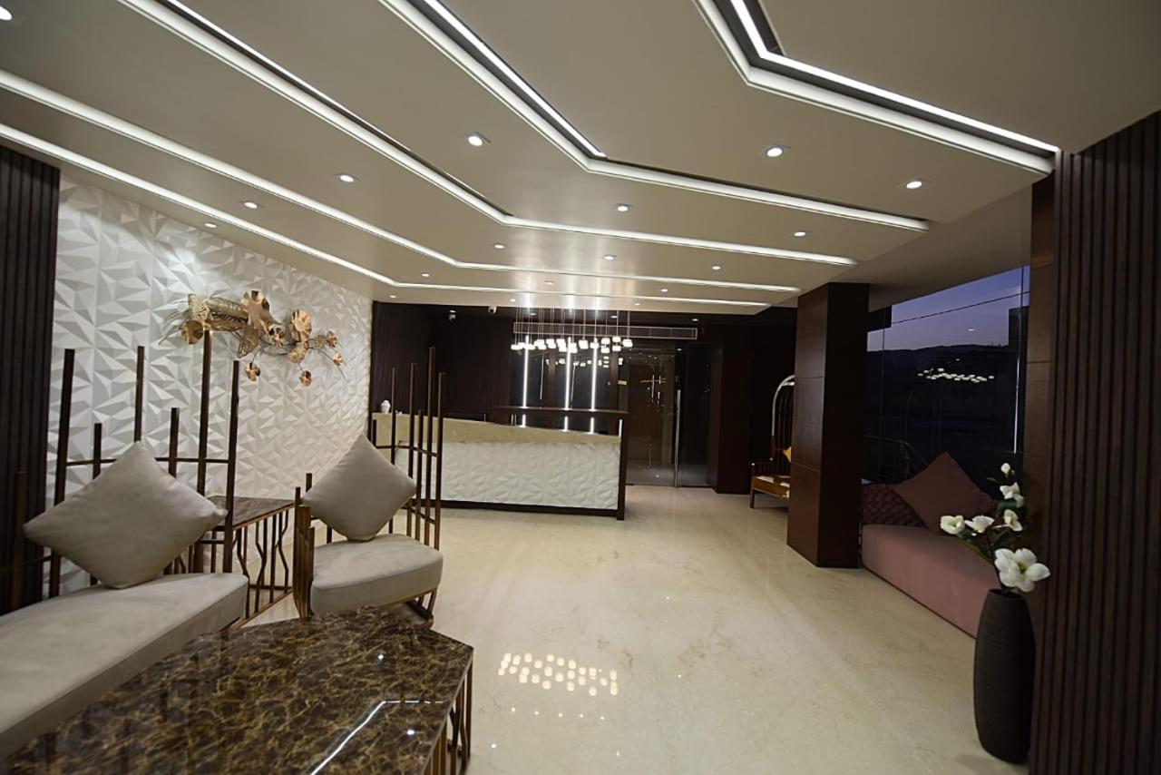 Jw Cruise Hotel Ajmer Exterior foto