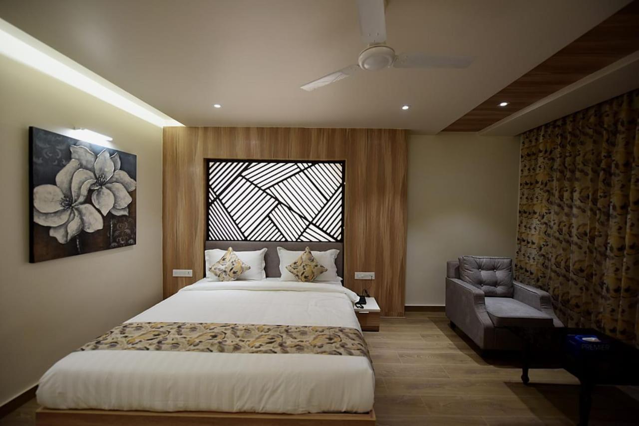 Jw Cruise Hotel Ajmer Exterior foto